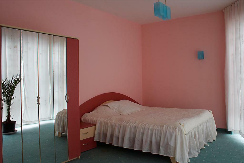 Hotel Kamelia Varna Exteriör bild